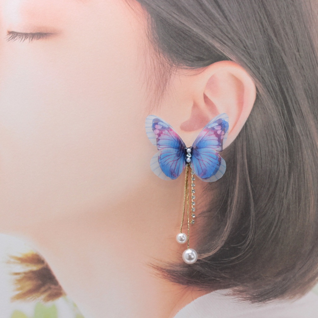 幻想蝶~青~(1282) ピアス/ノンホールピアス/樹脂ピアス
