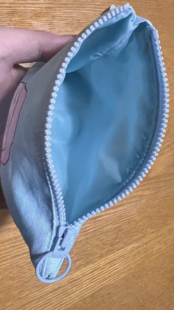 安眠やみくろフラットポーチ(ハンドメイド)
