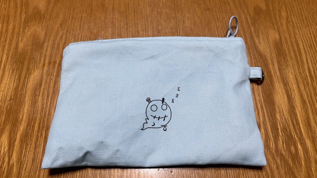 安眠やみくろフラットポーチ(ハンドメイド)