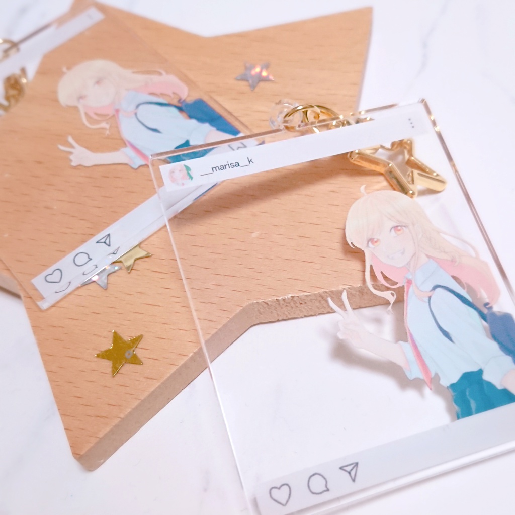 魔理沙とおでかけアクリルキーホルダー