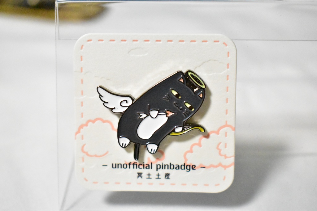 ロトとブタさんのピンズ