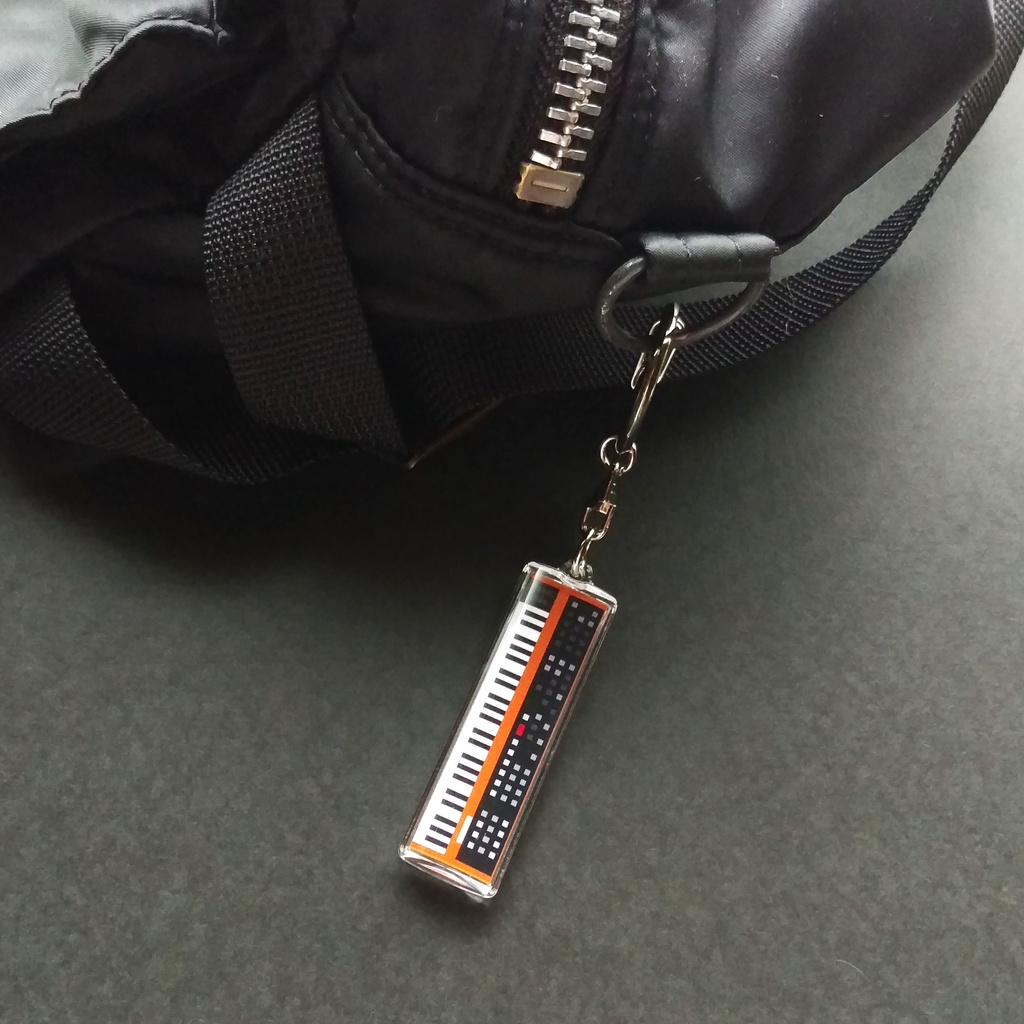 【キーホルダー】シンセキーホルダー/ 02:ANALOG SYNTHESIZER