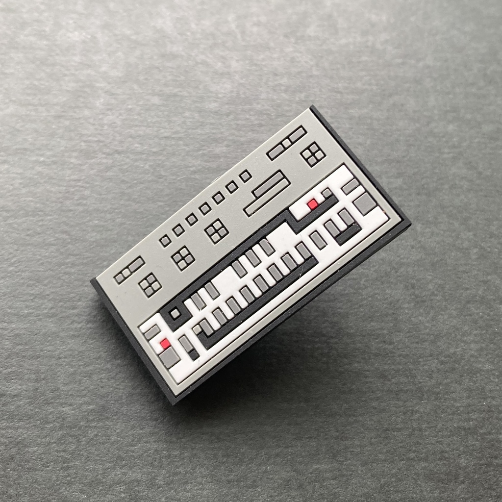 【ピンバッジ】リズムマシン ラバーピンバッジ 4種!アソート4個セット