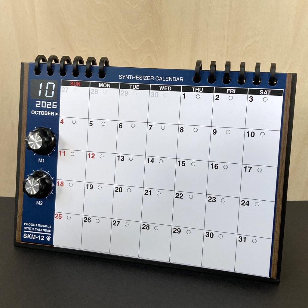 【2026年カレンダー】シンセカレンダー SKM-12 月ごとのシンセ 卓上・マグネット