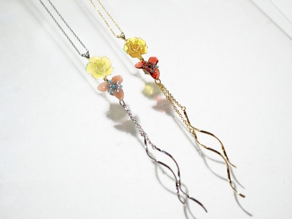 おさななペアロングネックレス