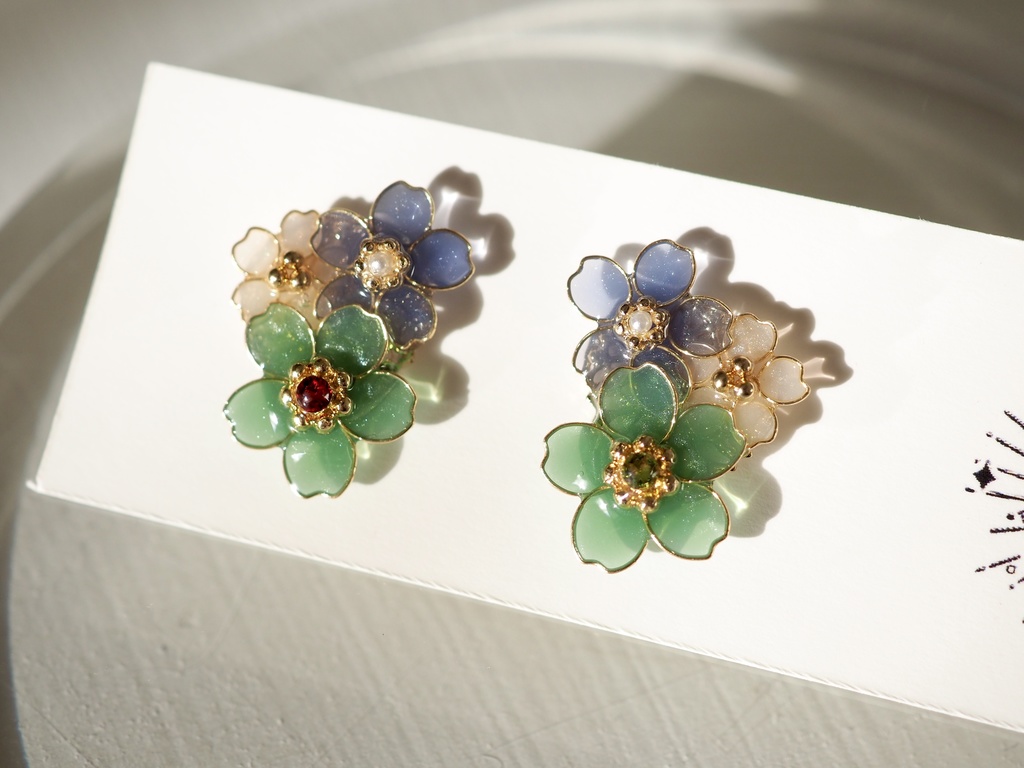 染め桜 ─満開─ 耳飾り