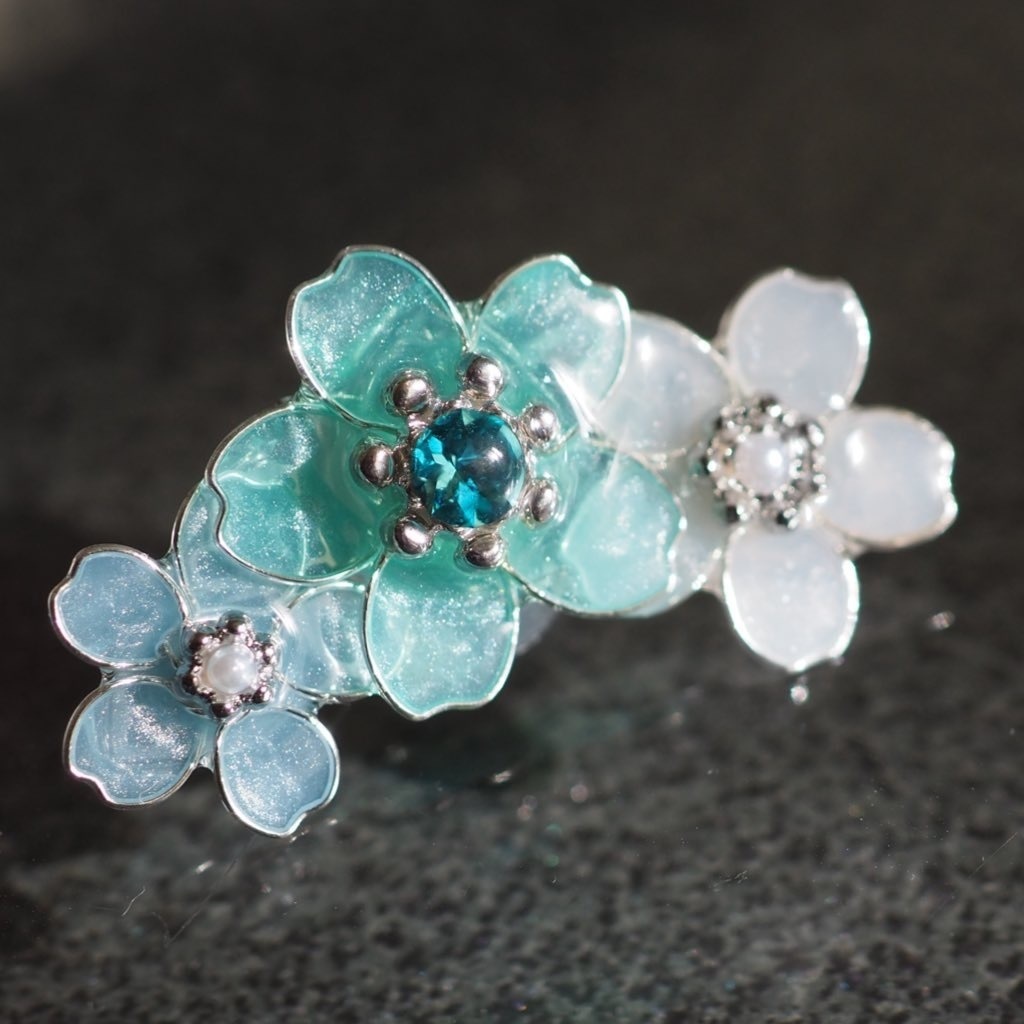 染め桜 ─満開─ イヤーカフ