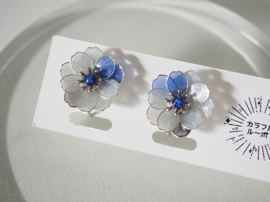 八重桜の耳飾り