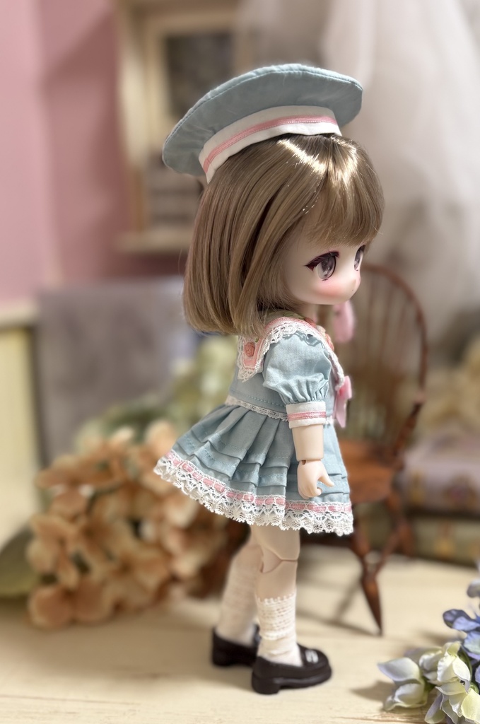 1/8サイズ 刺繍襟のセーラー風セットアップ