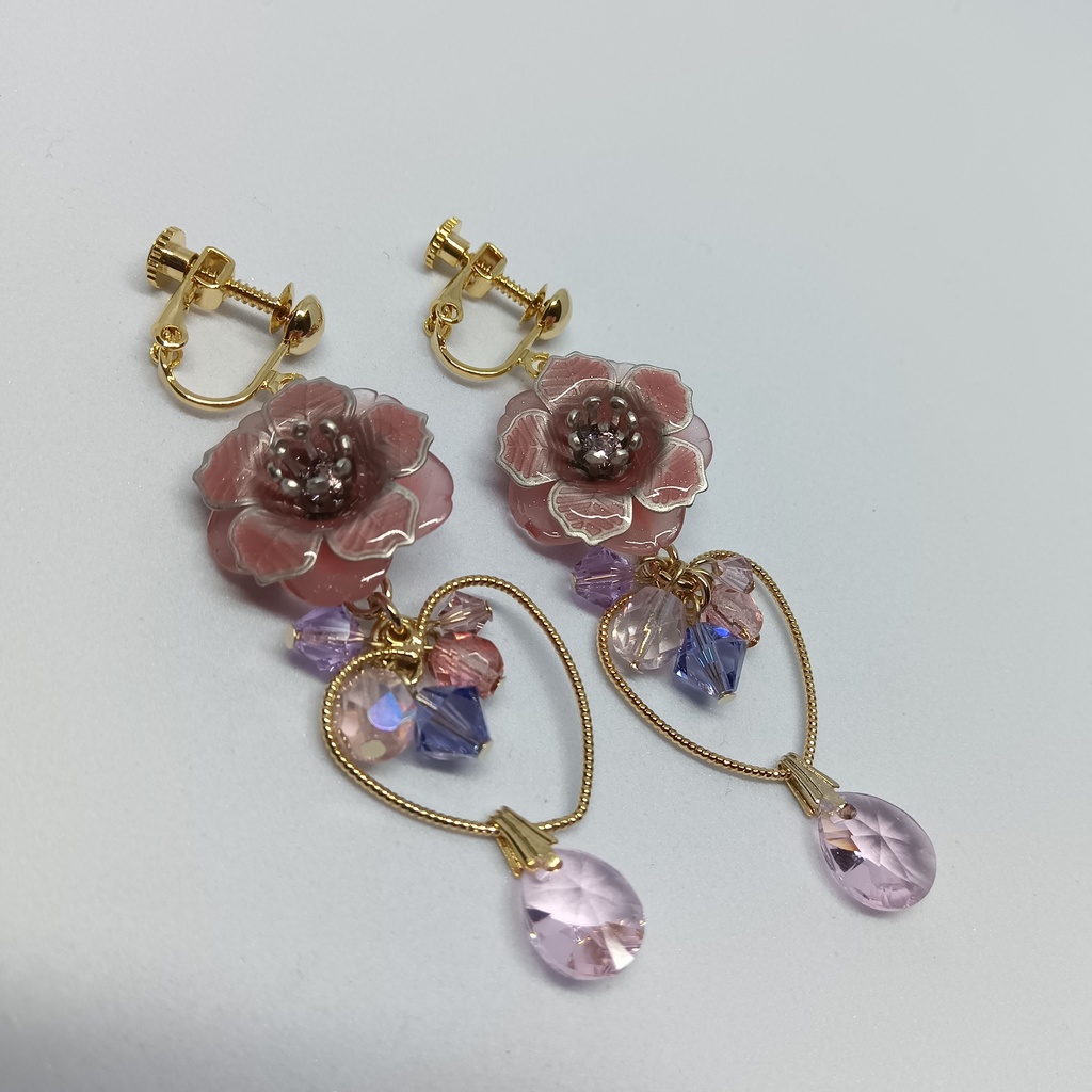 FGO カーマ 光のコヤンスカヤ レディアヴァロン イメージイヤリング ピアス