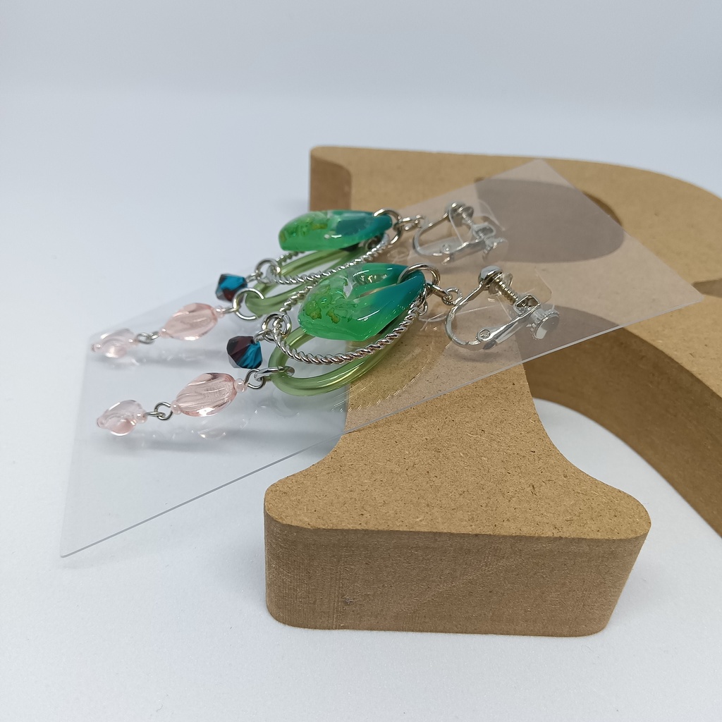 蛙吹梅雨 イメージイヤリング