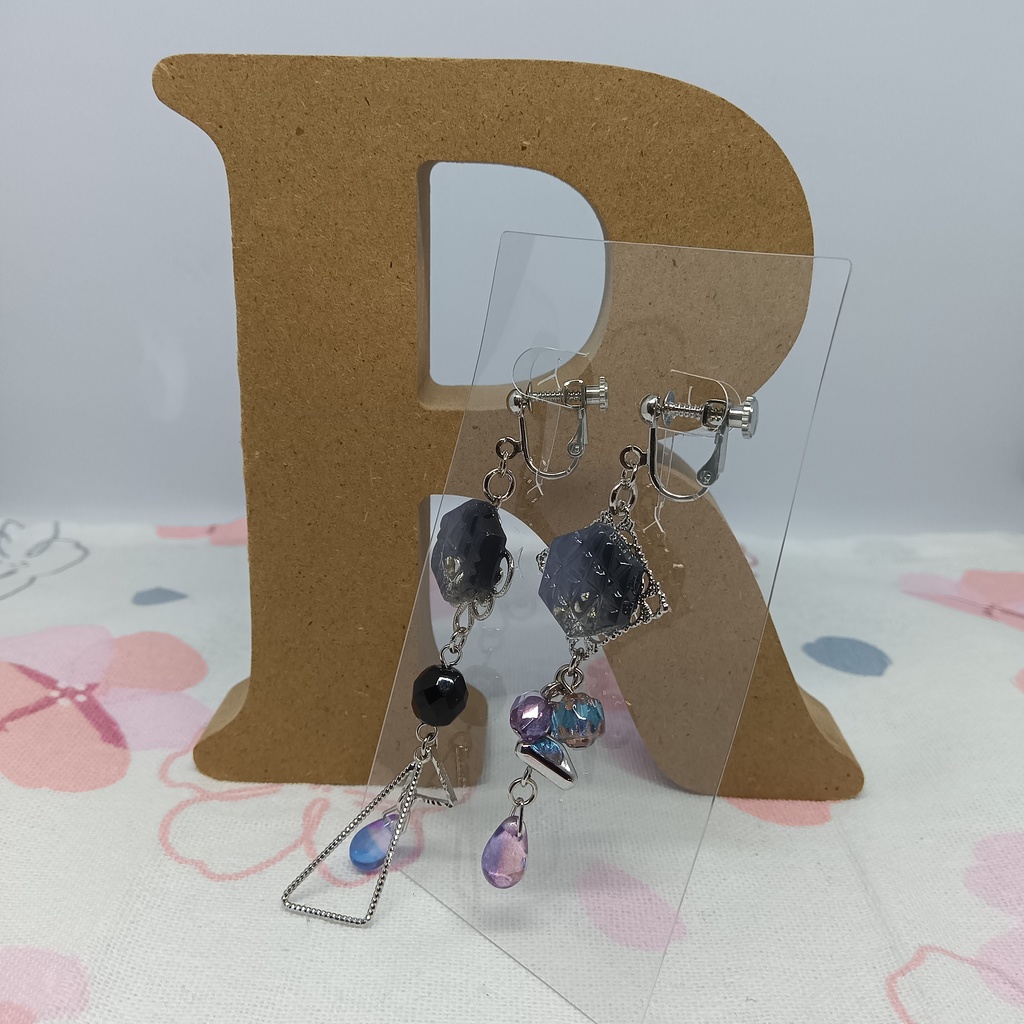 水心子正秀 源清麿 大慶直胤 イメージイヤリング