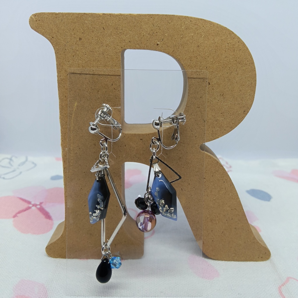 水心子正秀 源清麿 大慶直胤 イメージイヤリング