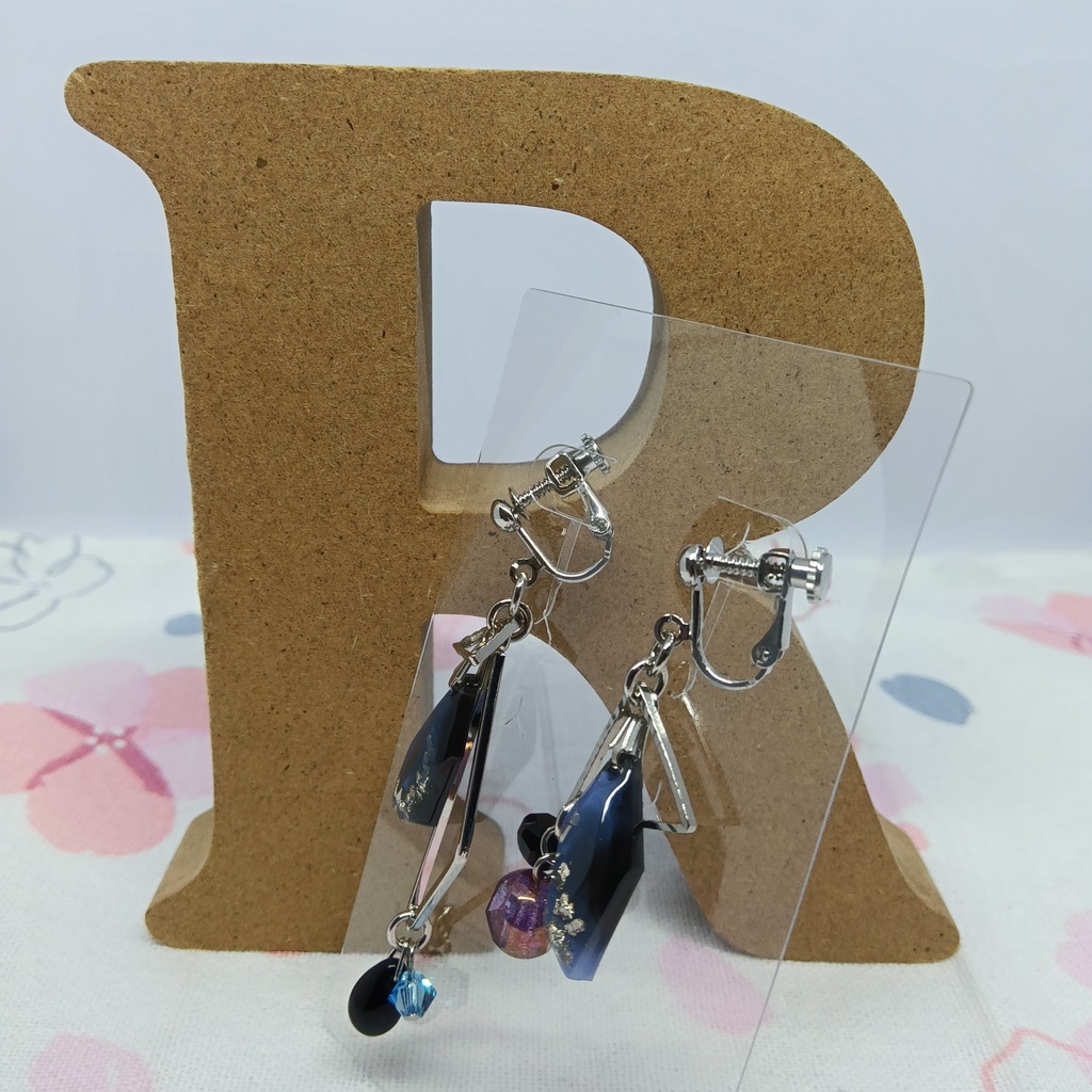 水心子正秀 源清麿 大慶直胤 イメージイヤリング