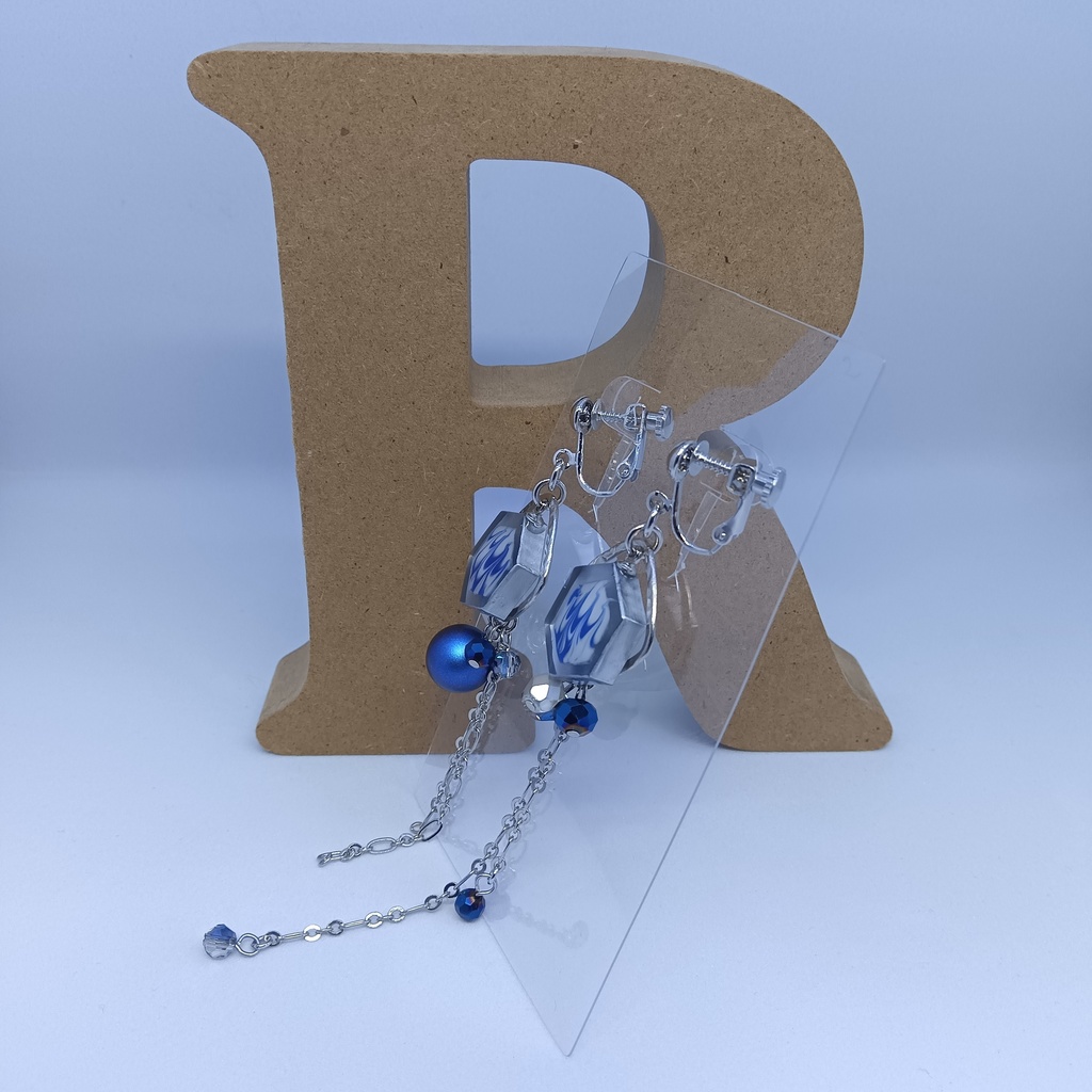 荼毘 イメージイヤリング