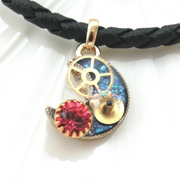 月と歯車のヴィンテージスワロフスキー チョーカー一点もの ピーチ