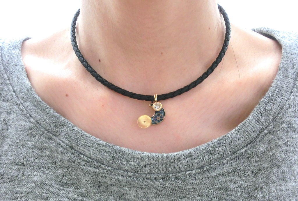 月と歯車のヴィンテージスワロフスキー チョーカー 一点もの