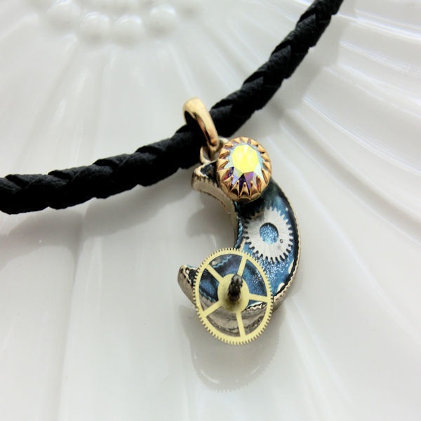 月と歯車のヴィンテージスワロフスキーのチョーカー ー点もの