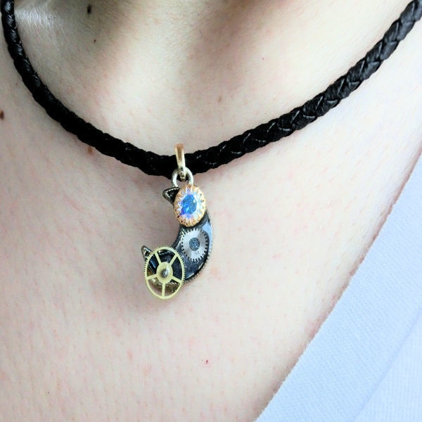 月と歯車とヴィンテージスワロフスキー チョーカー No,102