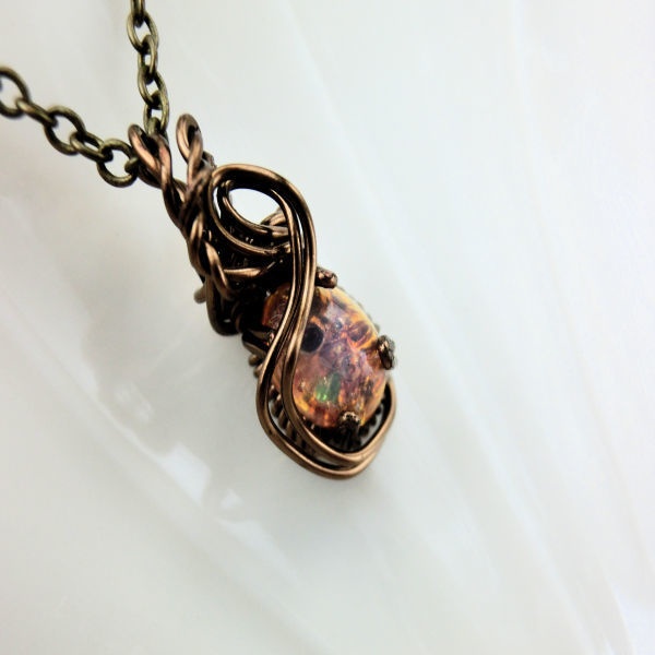 ガラスオパールの一粒ネックレス一点もの