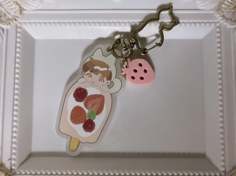 アクリルキーホルダー