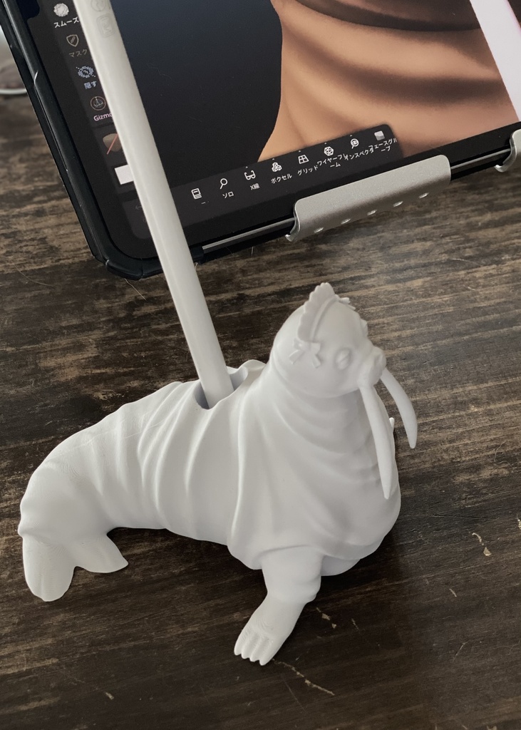 ヘッドドレスをつけたセイウチのマルチスタンド|3Dプリントデータ(STL)