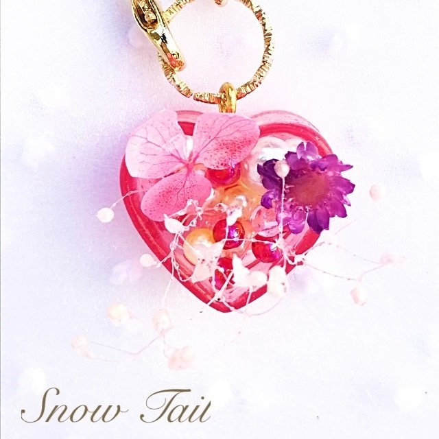 ハンドメイド:クリアハートのチャーム(赤)