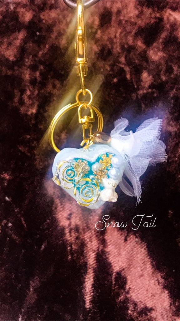 【SALE】ハンドメイド:ハートの冬空チャーム