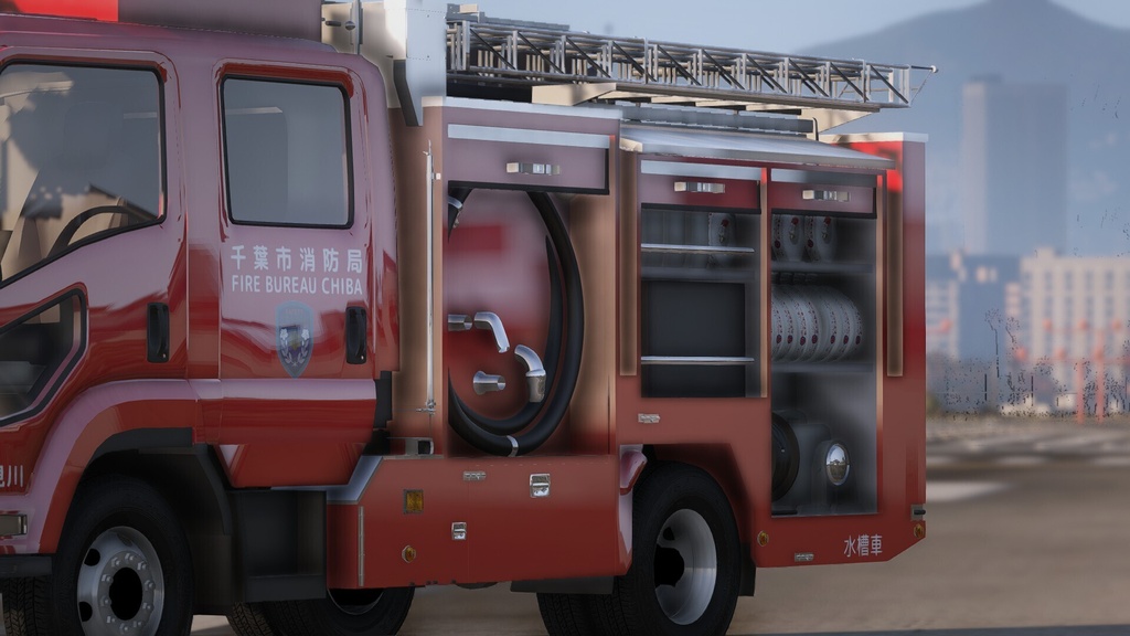 ISUZU foward 2t水槽付ポンプ車