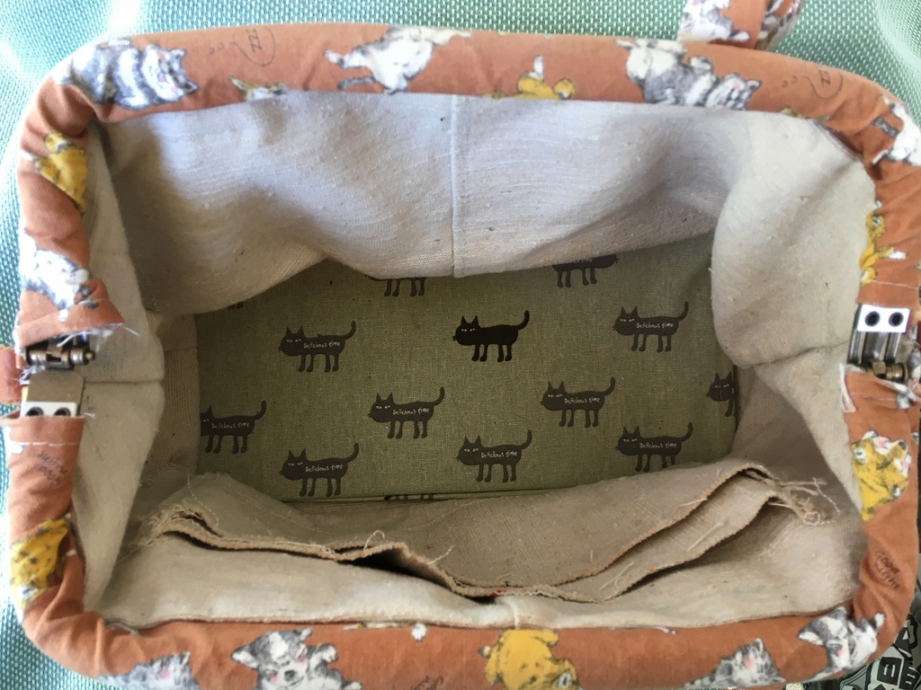 犬猫ハリネズミバッグ