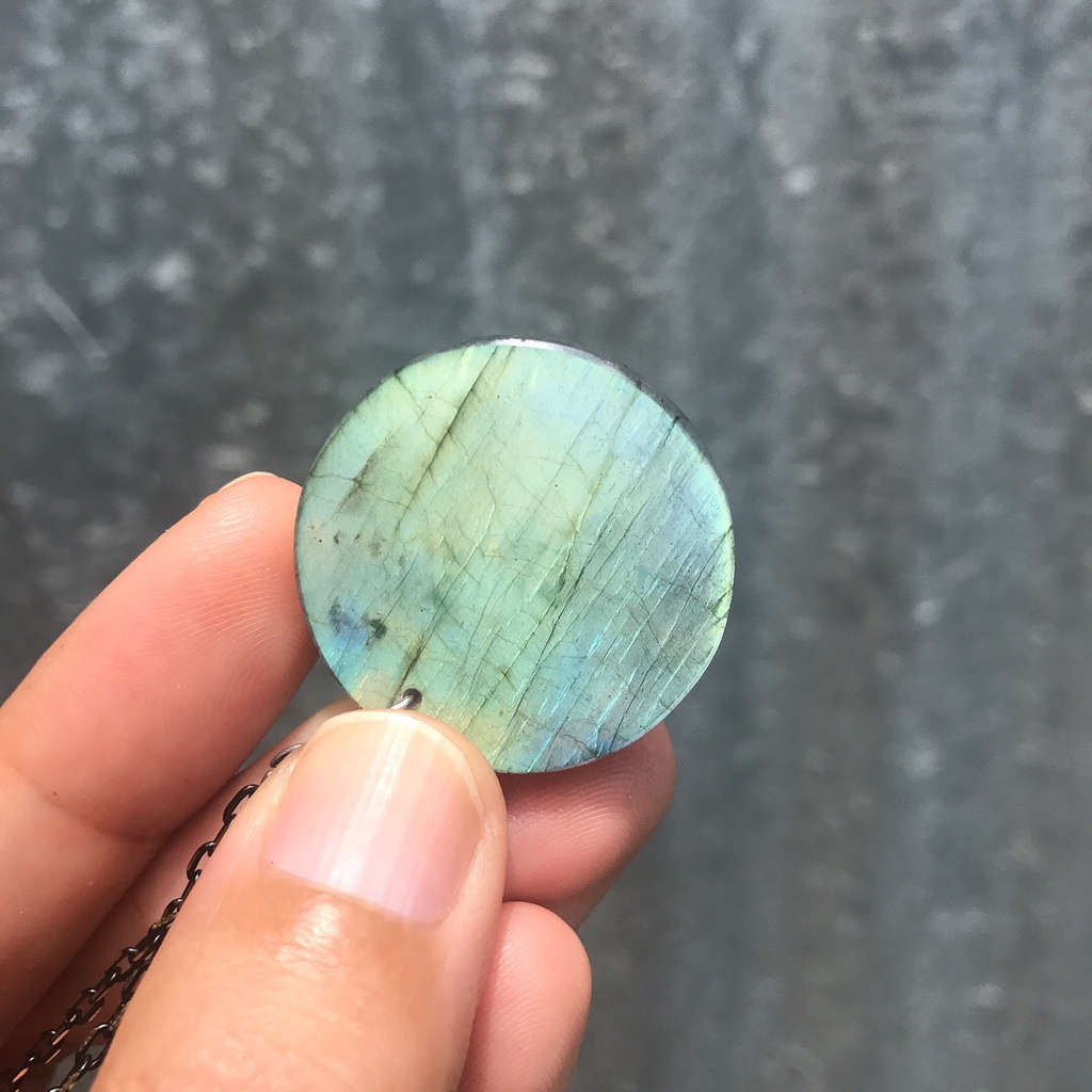 天然石 曹灰長石 五芒星 ネックレス