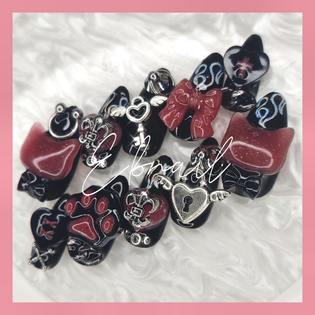 ネイルチップ 地雷系 量産型 サブカル ガーリー 天使界隈 韓国 病カワ ゴテゴテ シズニルック