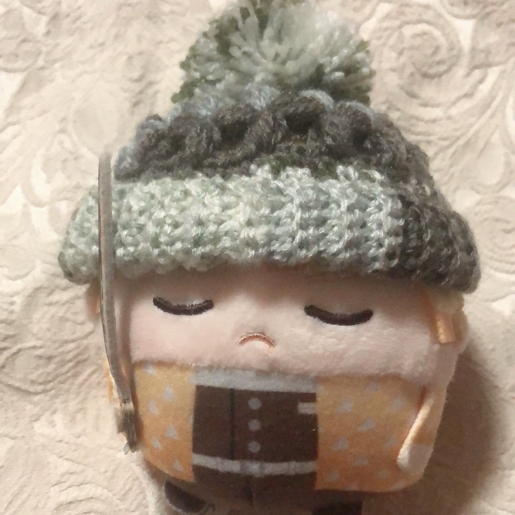 お花のぽんぽんニット帽(春夏秋冬シリーズ)ふわコロりんサイズ