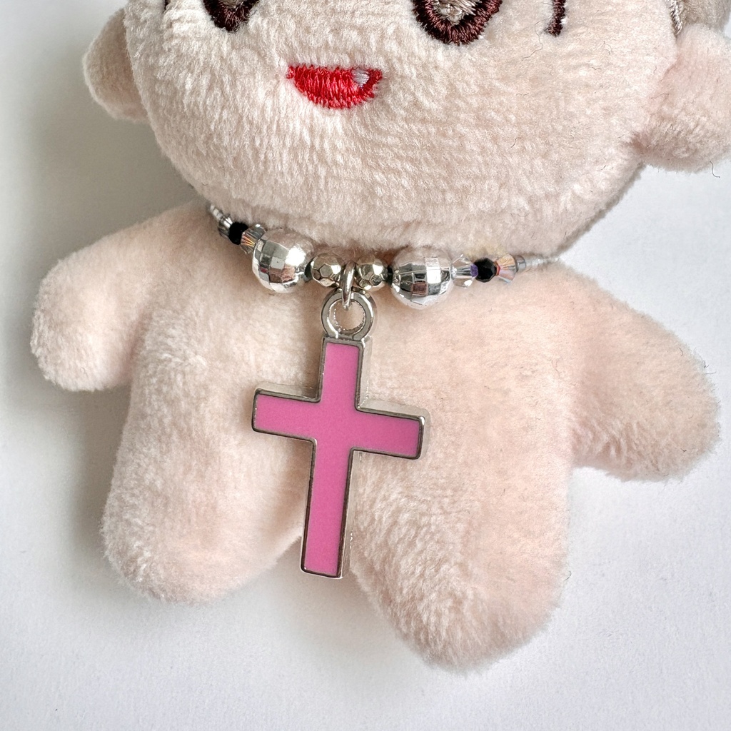 セイントクロスぬいネックレス