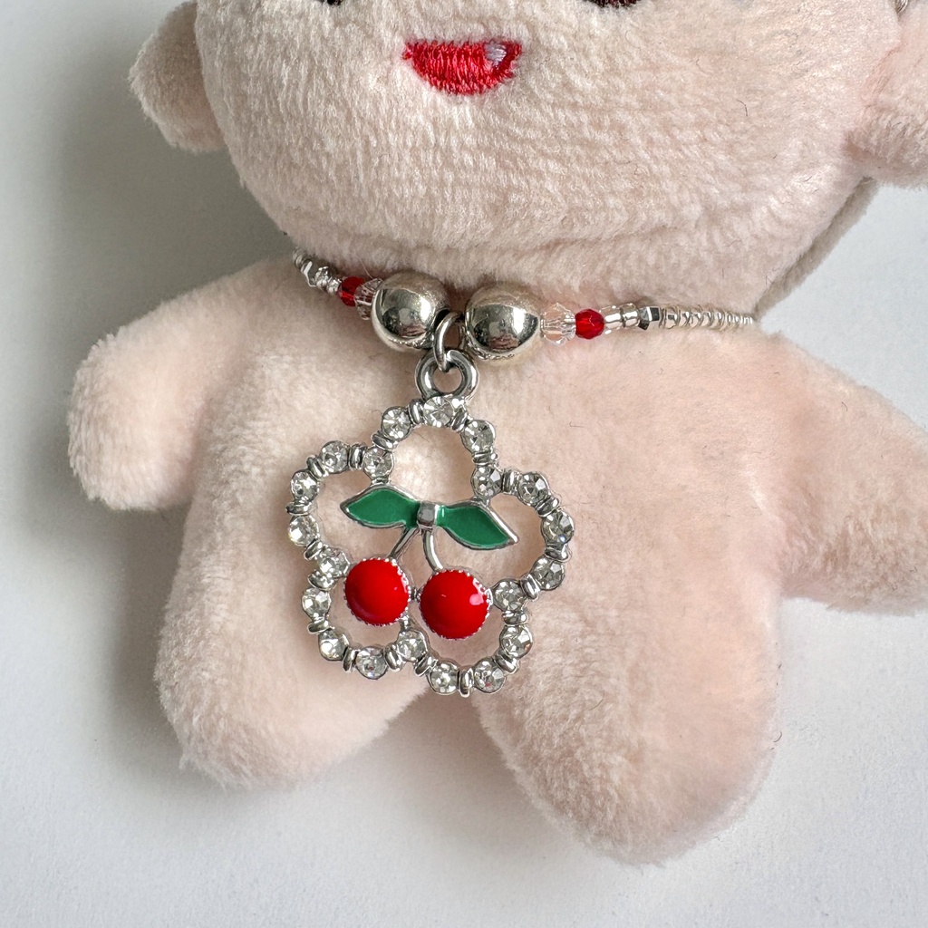 キラキラさくらんぼ🍒ぬいネックレス