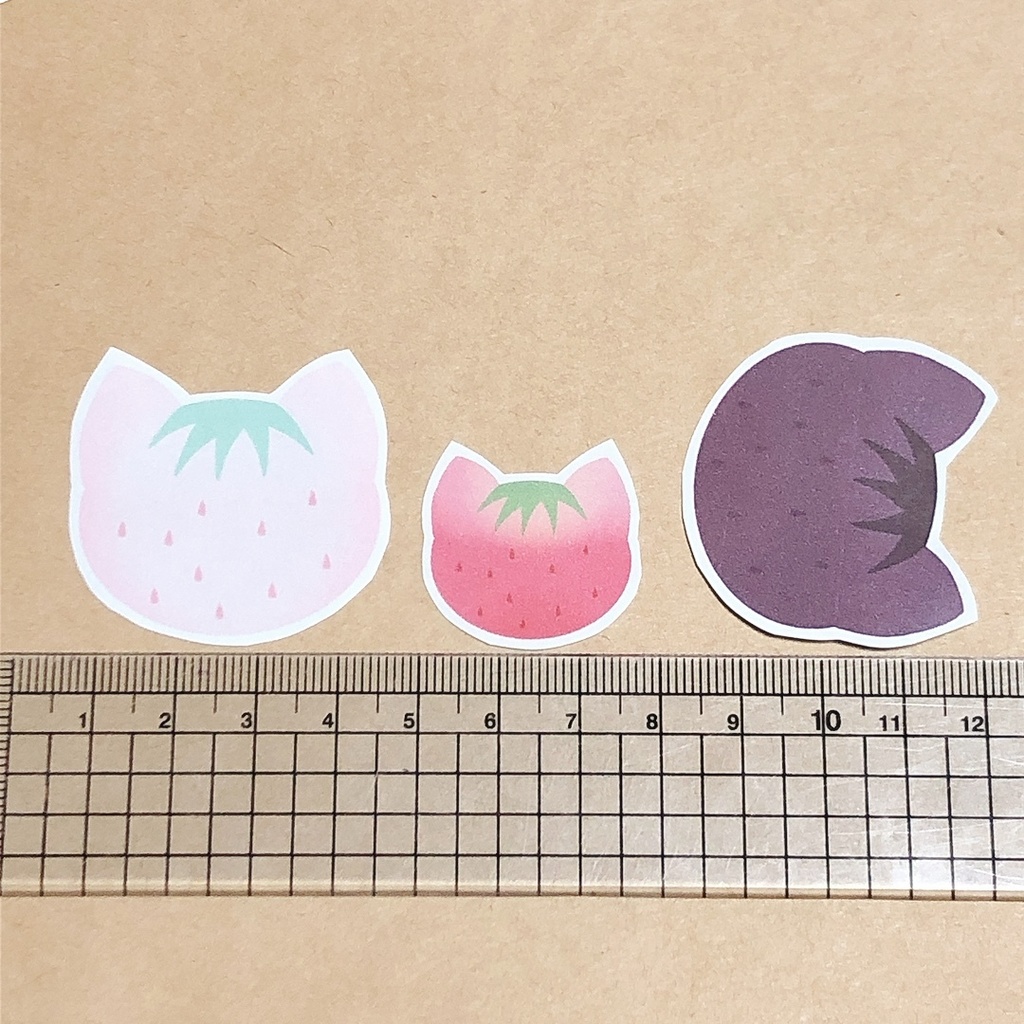 苺にゃんフレークシール