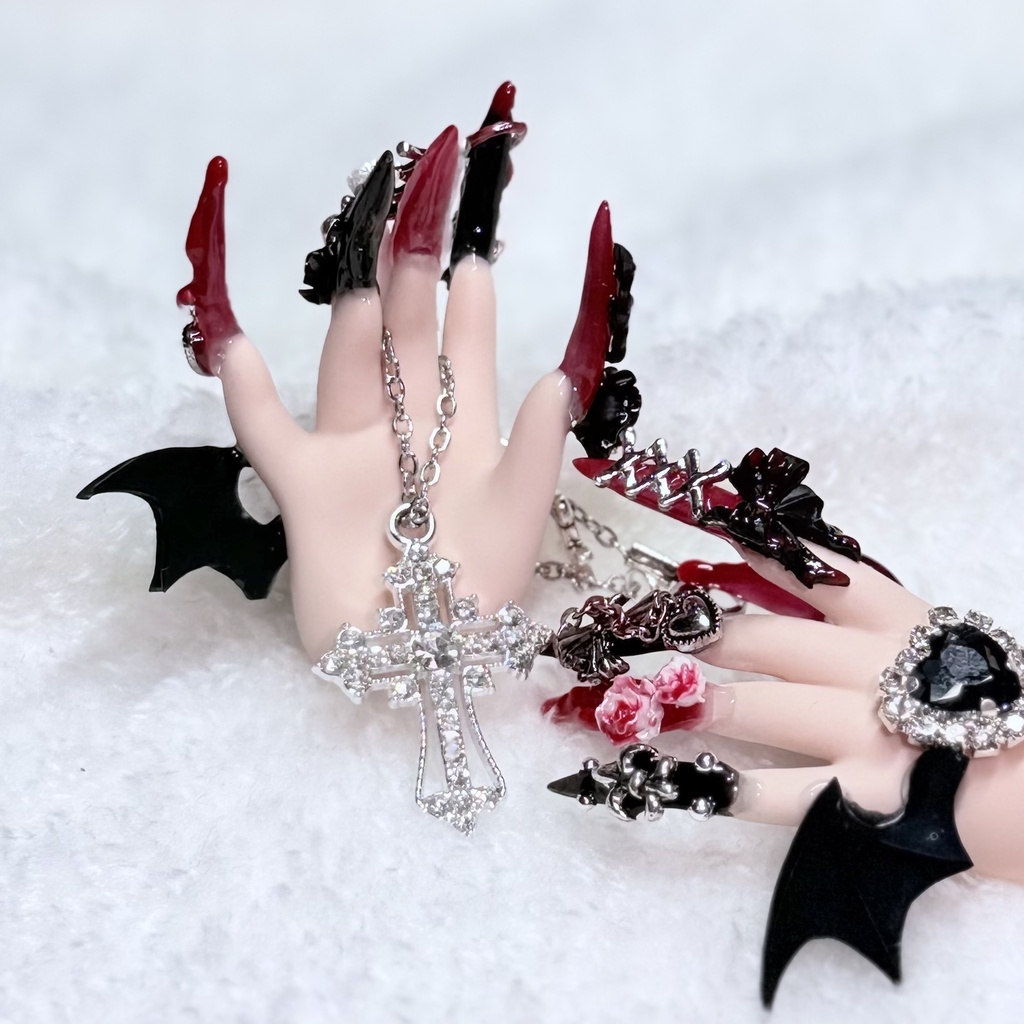 【MDDネイルハンド】ブラック×レッド ゴシック風_フレッシュ