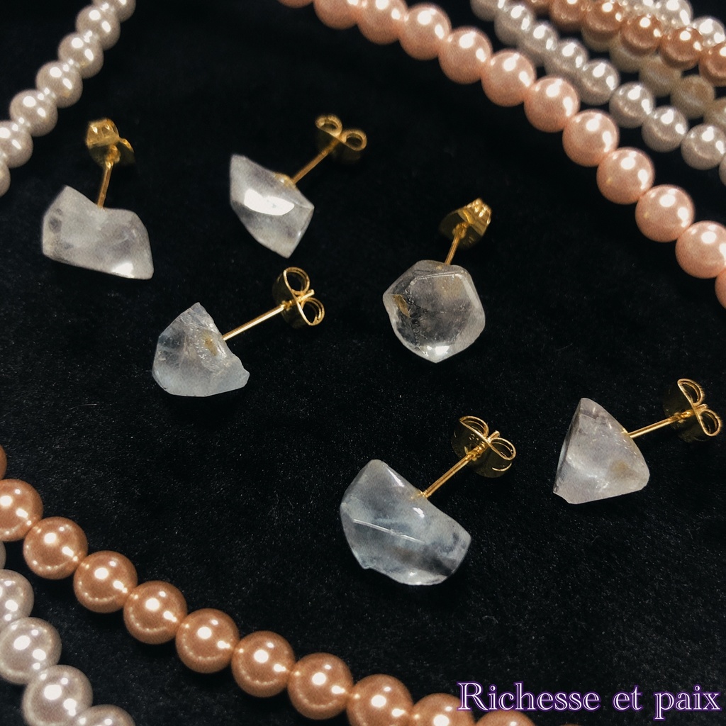 《片耳》氷のスタッドピアス【即納】