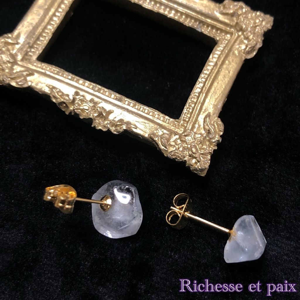 《片耳》氷のスタッドピアス【即納】