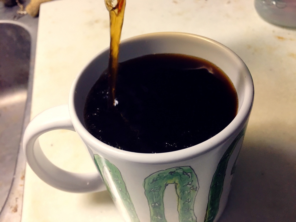 MUG(陶器製)現在2種/Barista Barn owl(バリスタのメンフクロウ)/Emerald tree boa and her babies(エメラルドツリーボア)/Ammonia