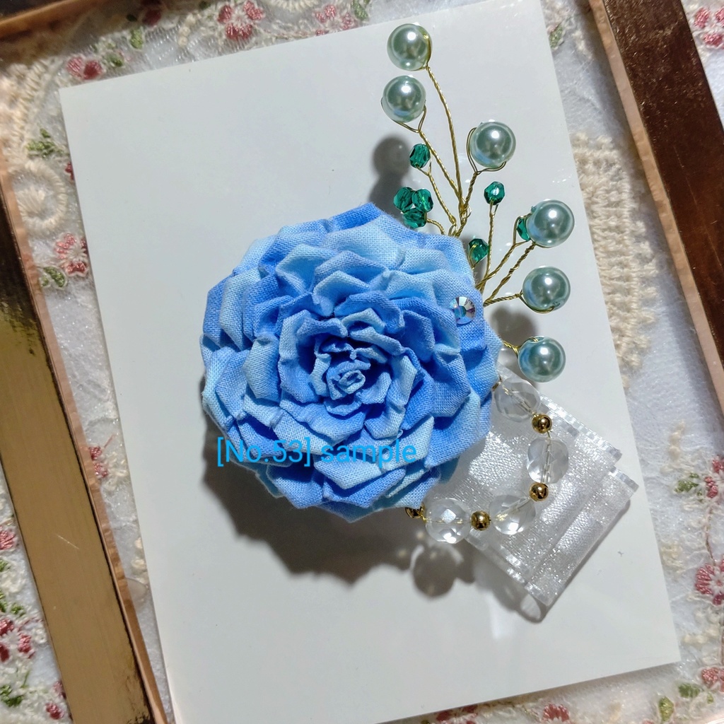 [53]つまみ細工　青薔薇のコサージュ