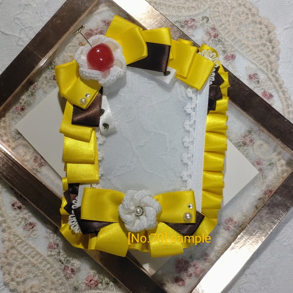 [70]B8 カスタードプリンの硬質デコケース(黄)