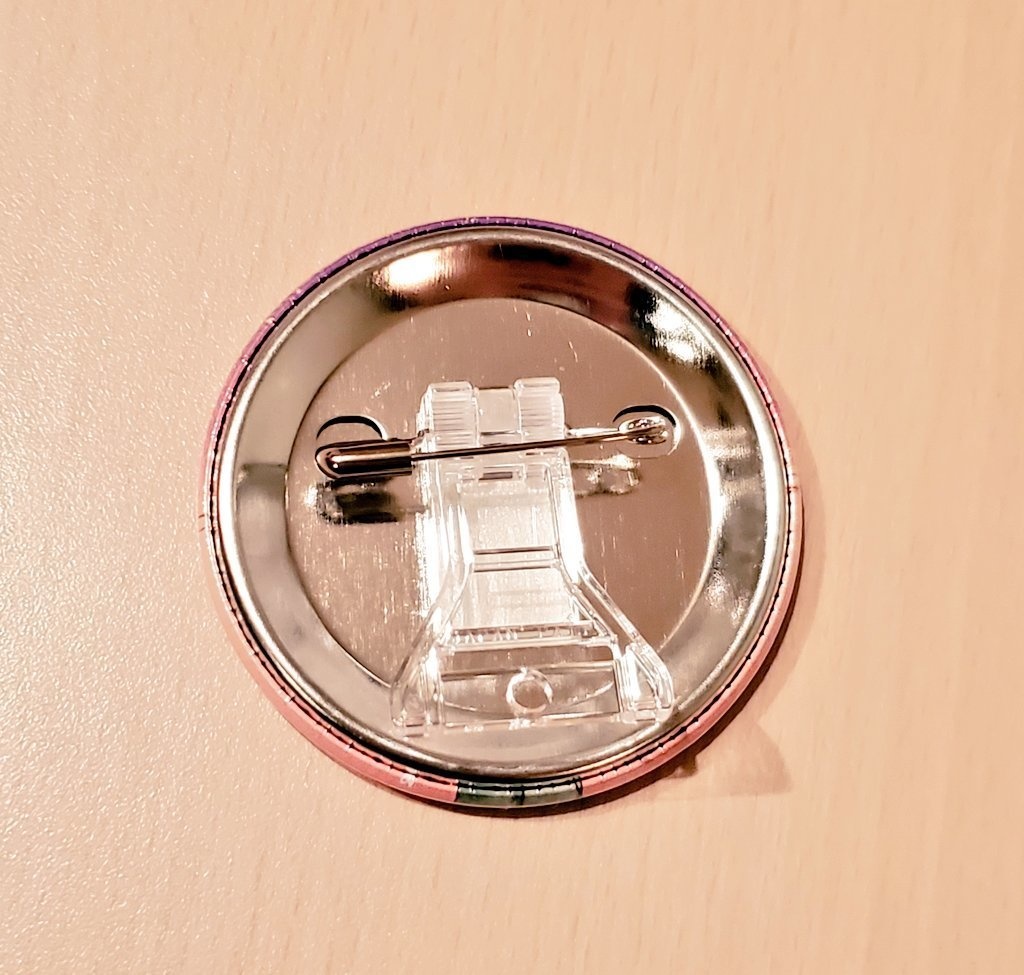 28缶バッジ&スタンドピン