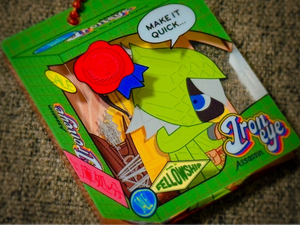 鉄の目ドールパッケージ風アクキー