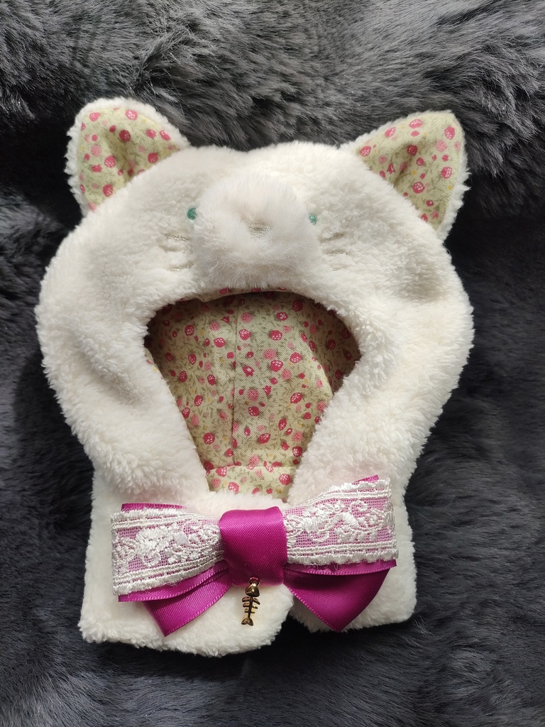 ふわふわねこちゃんのケープ