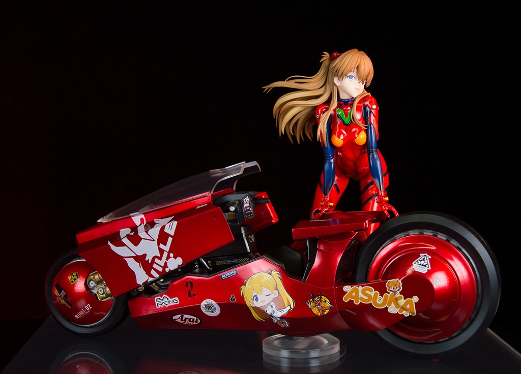 <2月8日~再販>アスカ・プラグスーツ・赤バイク