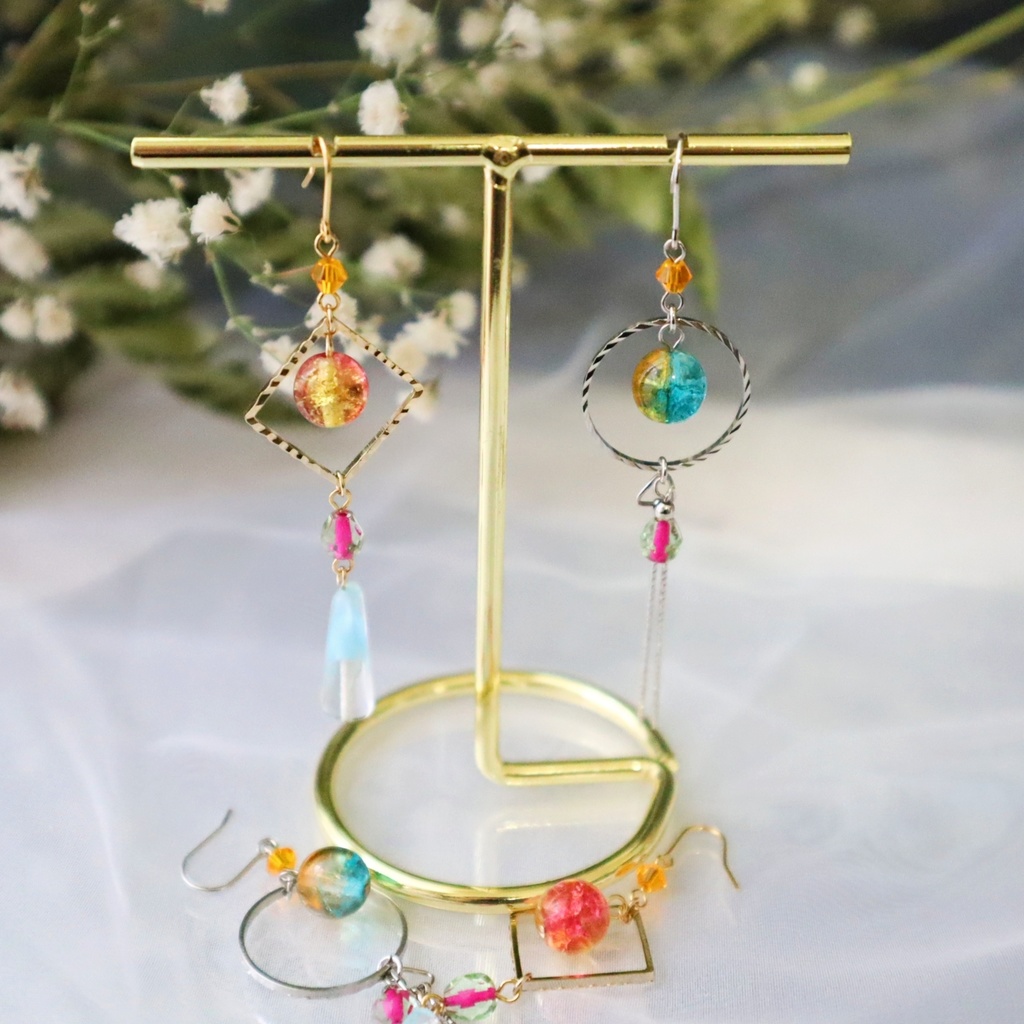 情報屋 金・銀 / 枢木皐月・睦月