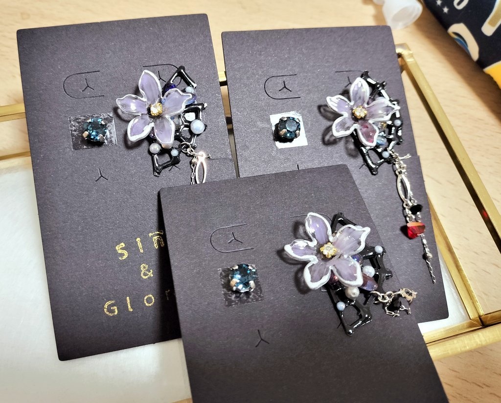 アイチュウ概念アクセサリー《Rain Refrain 夜鶴黒羽/麗朔空/バベル》