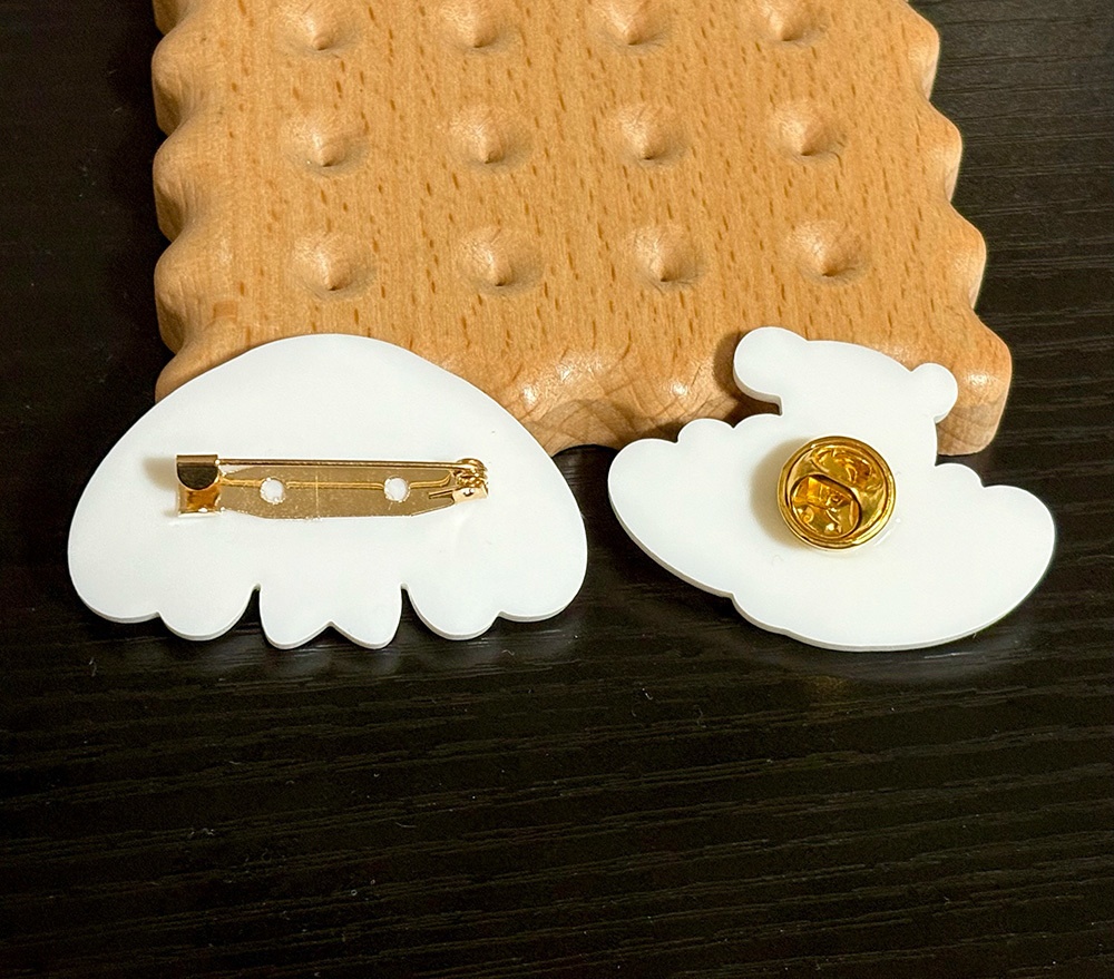 ウドリナバッジ