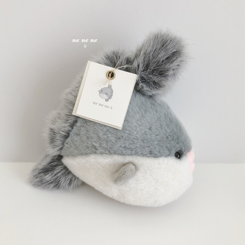 マンボウのぬいぐるみ